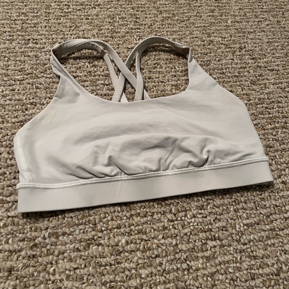 LuluLemon Energy Bra in White - Size 6